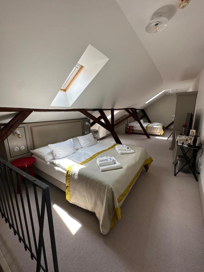 Hotel Kocour Třebíč Екстериор снимка